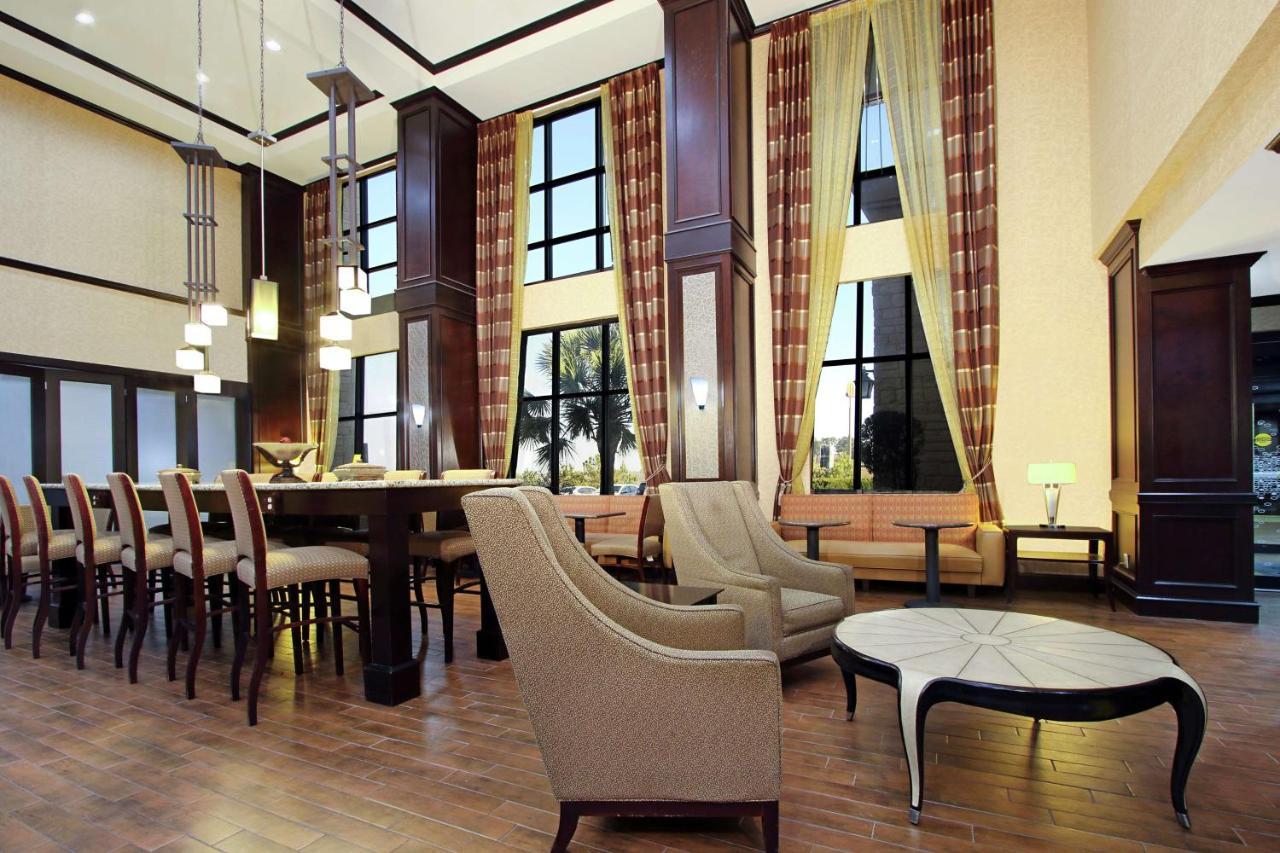 Hampton Inn & Suites Buffalo Kültér fotó
